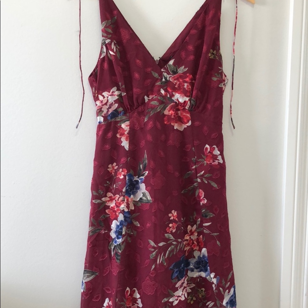 NEW WITH TAGS Dynamite Maxi Dress